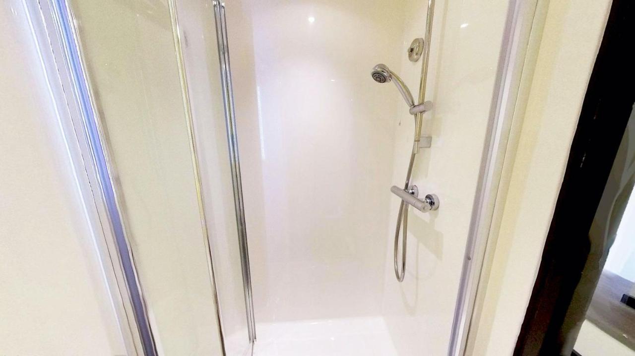 Vibrant Ensuite Rooms, London - Sk לונדון מראה חיצוני תמונה